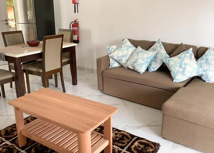 Cam Getaway Villa