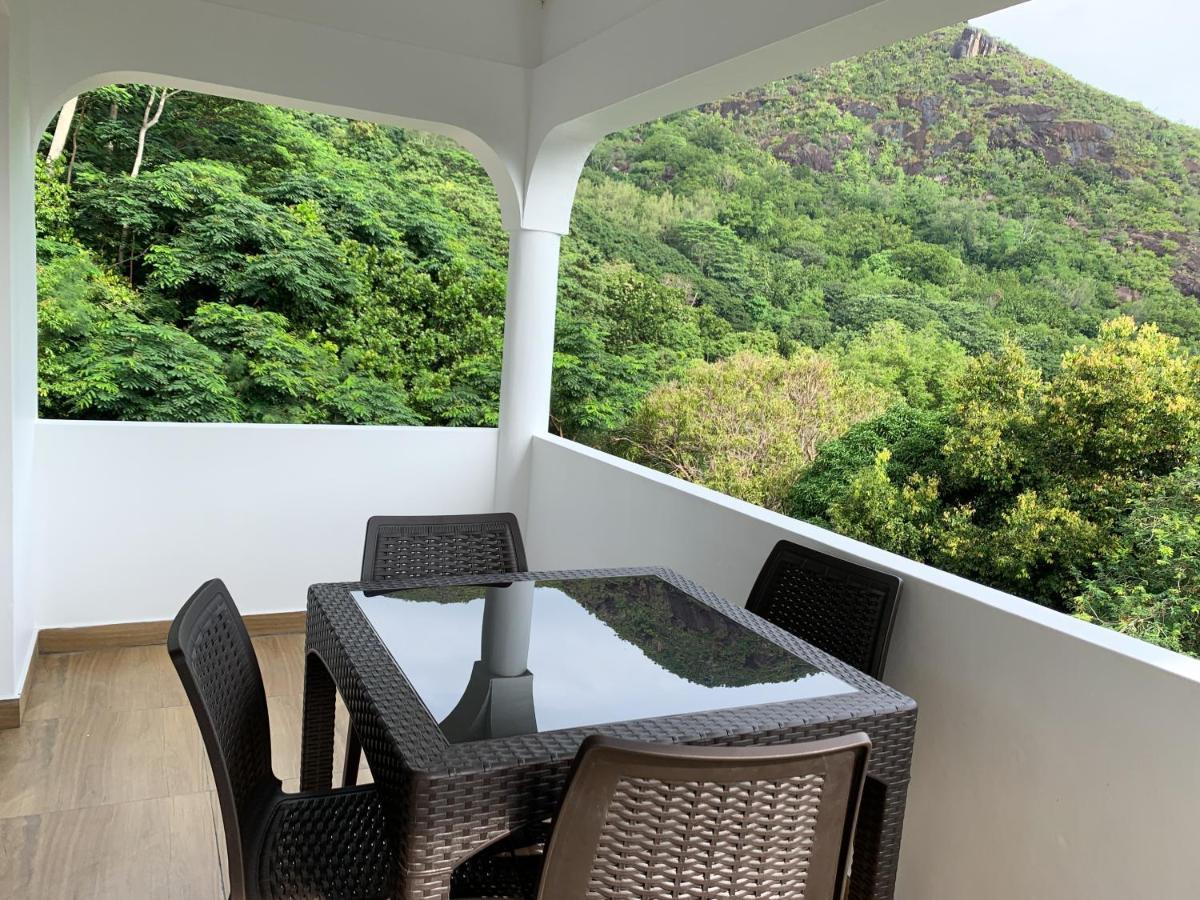 Cam Getaway Holiday home Anse la blague